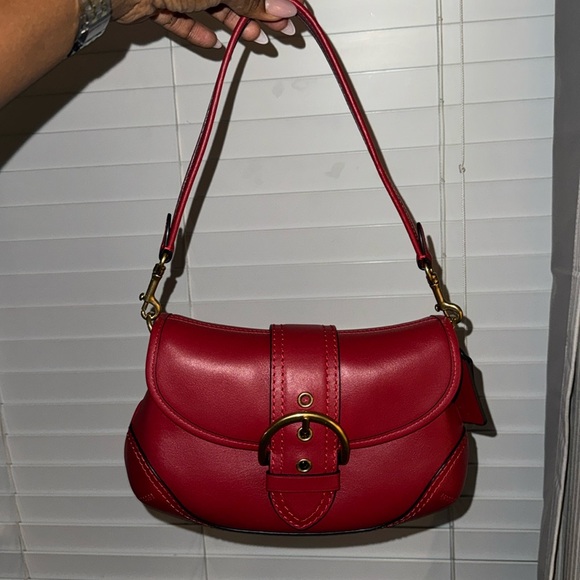 Coach Red Soho Flap 2006 Limited Re-Edition - Picture 2 of 7